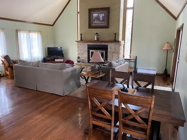 Galena, IL 61036,19 Stony Point