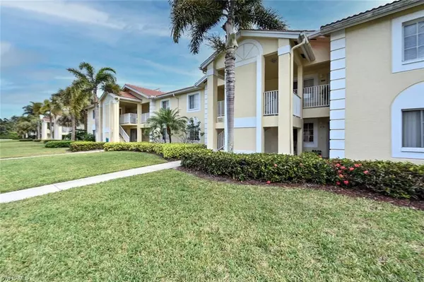 7762 Jewel LN #103, Naples, FL 34109