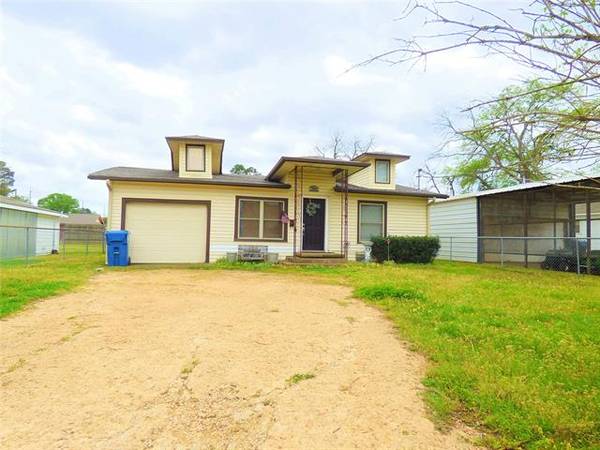 106 Stella, Mount Pleasant, TX 75455