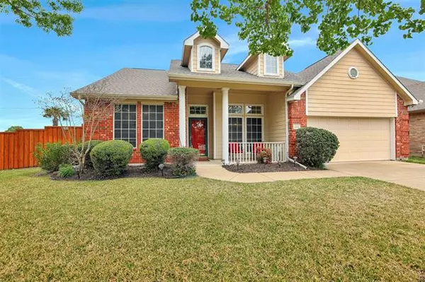 205 Autumn Breeze Drive, Wylie, TX 75098