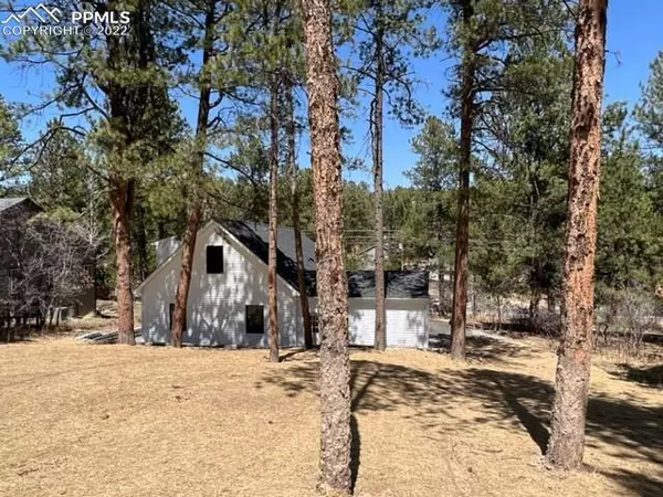 Larkspur, CO 80118,950 Tenderfoot DR