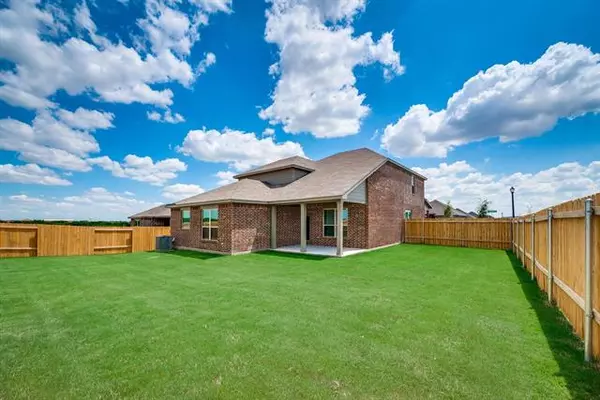 Crowley, TX 76036,1045 Maidenhair Lane