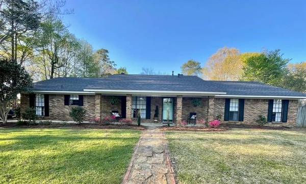 306 S Tanglewood Drive,  Minden,  LA 71055