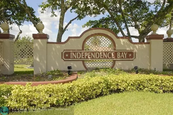 Deerfield Beach, FL 33442,1107 Congressional Way  #1107