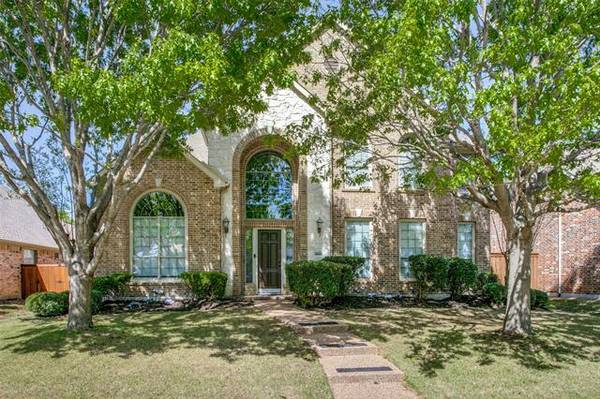 8323 Albritton Drive, Frisco, TX 75036