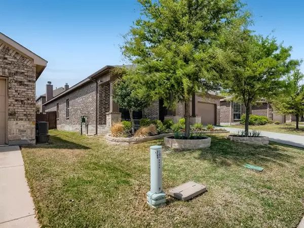 Fort Worth, TX 76177,2928 Maple Creek Drive