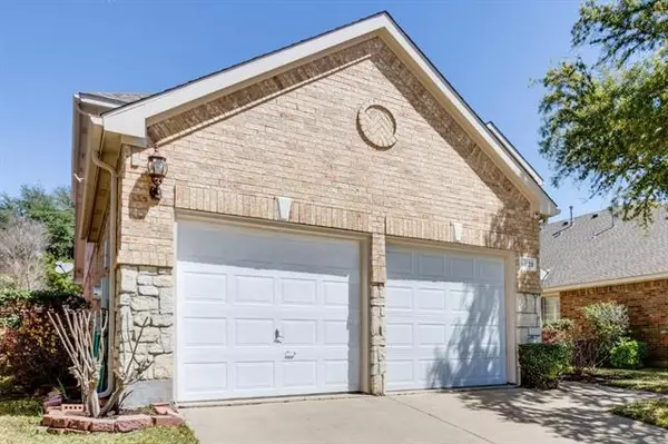 Irving, TX 75063,9829 Cliffside Drive