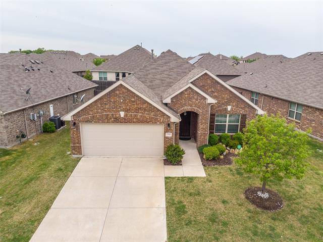 2916 Castle Creek Drive, Little Elm, TX 75068