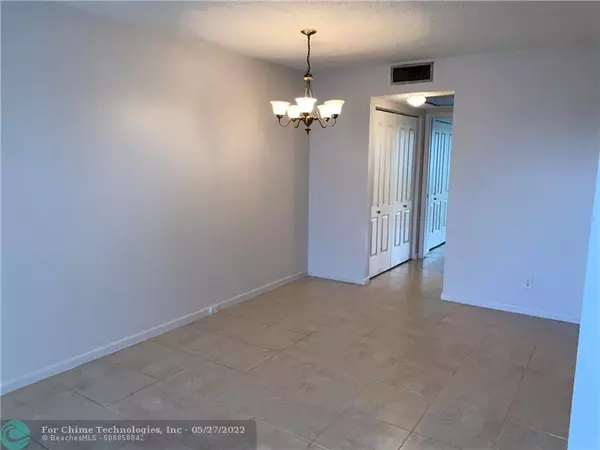 Deerfield Beach, FL 33442,4027 Ellesmere B  #4027