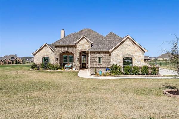 123 Stanford Lane, Springtown, TX 76082