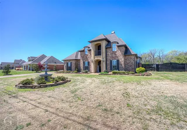 2493 Caplis Sligo Road, Bossier City, LA 71112