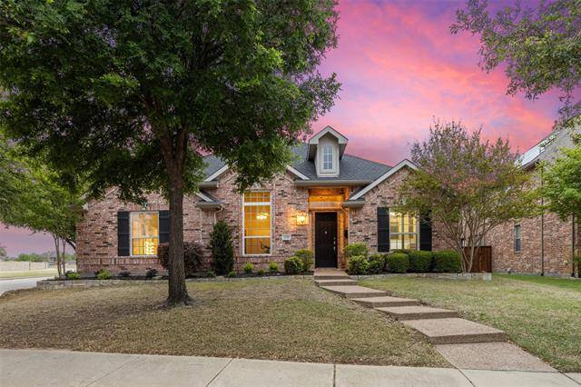 2370 Salisbury Court, Lewisville, TX 75056