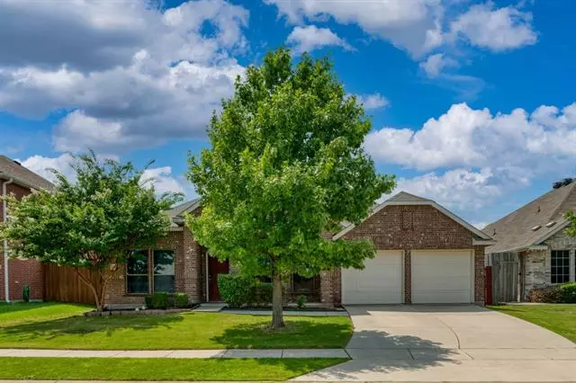 1080 English Ivy Drive, Prosper, TX 75078