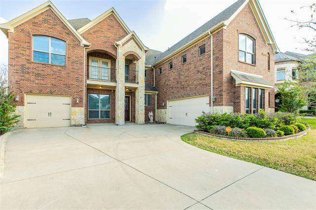 421 Aylesbury Drive, Roanoke, TX 76262