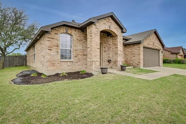 Arlington, TX 76002,2227 Mainsail Lane