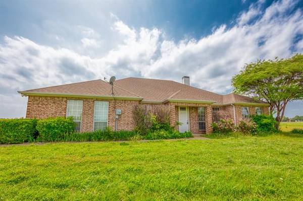 453 Rene Lane, Gunter, TX 75058