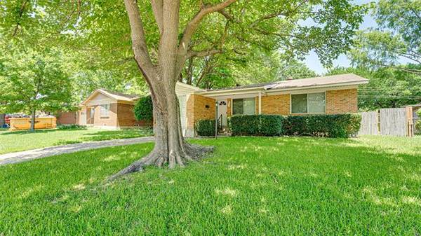 211 E Rio Grande Street, Garland, TX 75041