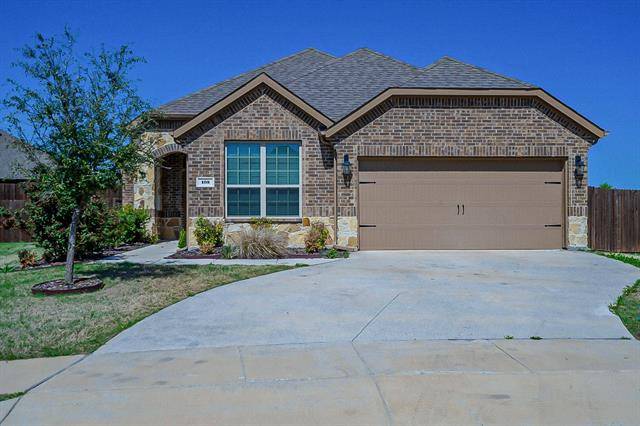 105 Gentle Circle Way, Royse City, TX 75189