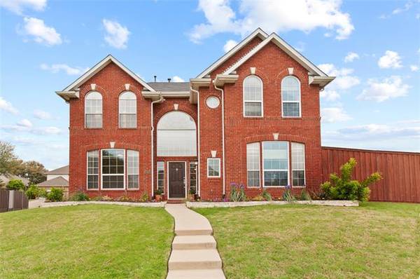 2557 Kings Gate Drive, Carrollton, TX 75006