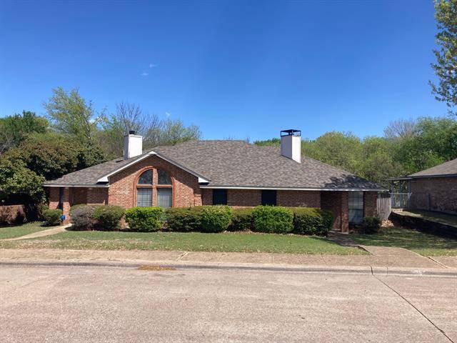 138 Larchbrook Drive, Desoto, TX 75115