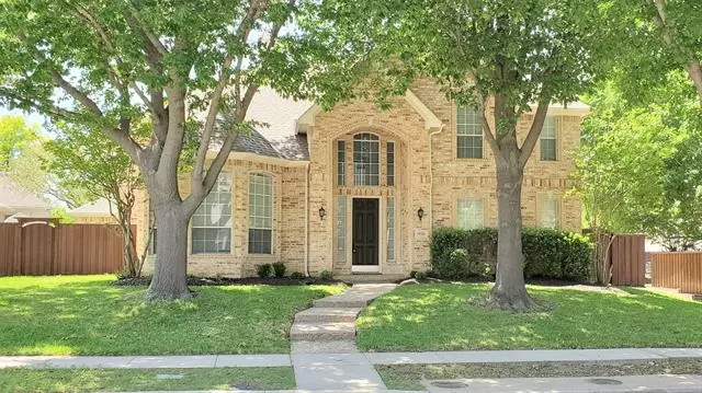 8721 Berwick Drive, Plano, TX 75025