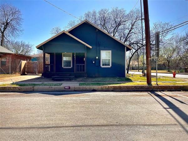 801 1st Street, Brownwood, TX 76801