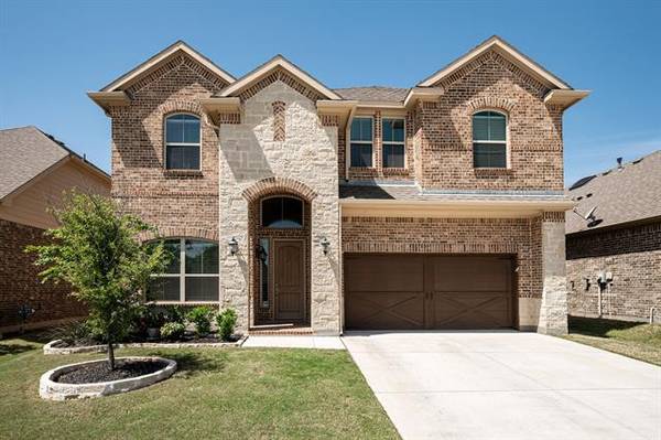 209 Mineral Point Drive, Aledo, TX 76008