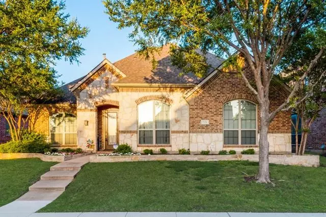 7524 Meadowknoll Drive, Sachse, TX 75048