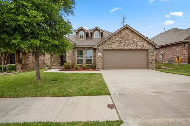 6101 Striper Drive, Fort Worth, TX 76179