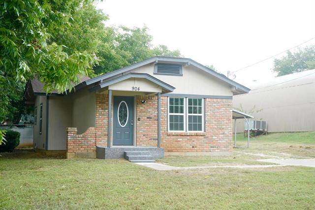 904 S Rusk Avenue, Alvarado, TX 76009