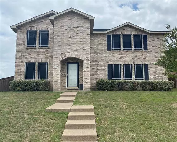 3052 Crimson Clover Drive, Lancaster, TX 75134