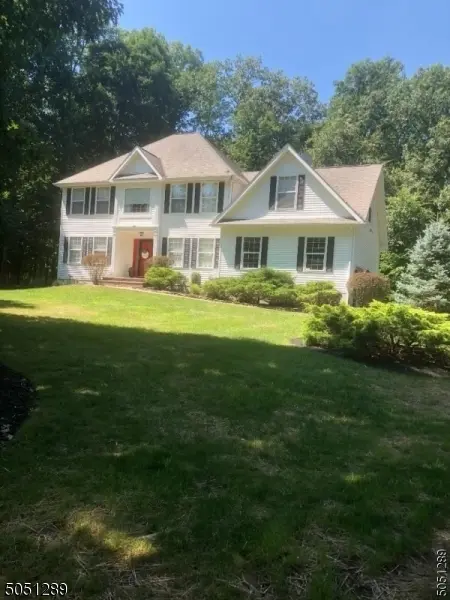 16 Surrey Ln, Sparta Twp., NJ 07871