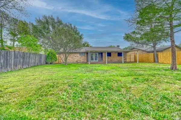 Burleson, TX 76028,636 Sue Ann Lane