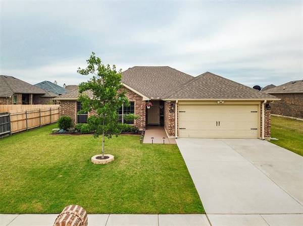 4027 Highplains Drive, Sanger, TX 76266