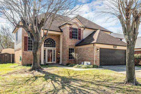 8117 Cloverglen Lane, Fort Worth, TX 76123