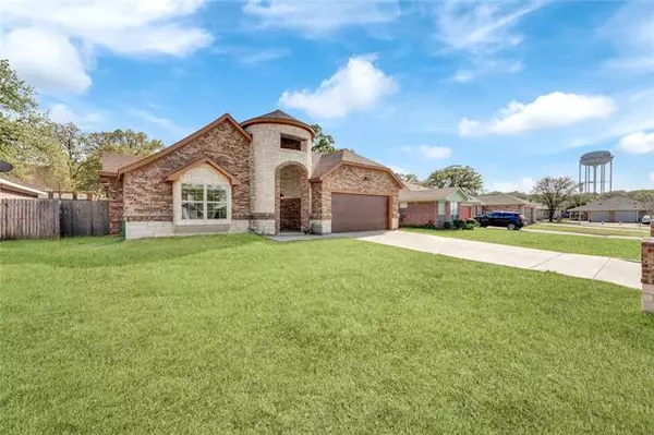 Forest Hill, TX 76140,3508 MEADOWS Drive S