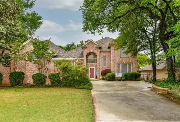 Mansfield, TX 76063,15 Red Bluff Court