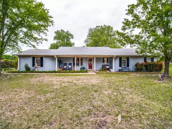 93 Rams Lane, Sherman, TX 75092