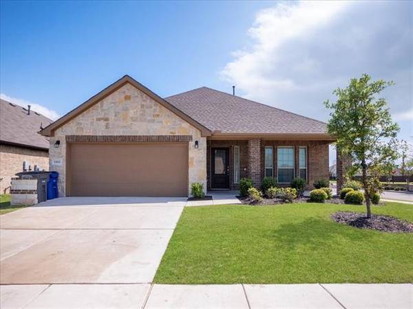 15825 Weymouth Drive, Frisco, TX 75036