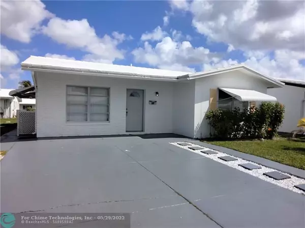 5718 NW 82nd Ave, Tamarac, FL 33321