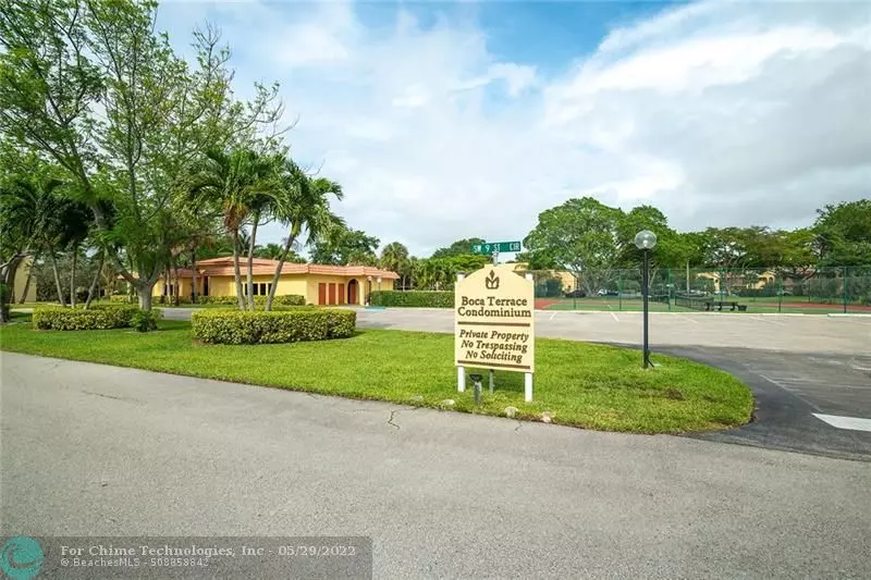 Boca Raton, FL 33486,930 SW 9th Street Cir  #104