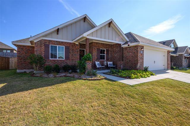 4003 Bridle Path Lane, Sanger, TX 76266