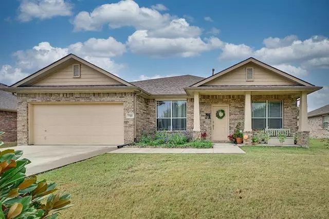 Mansfield, TX 76063,711 Bowie Lane