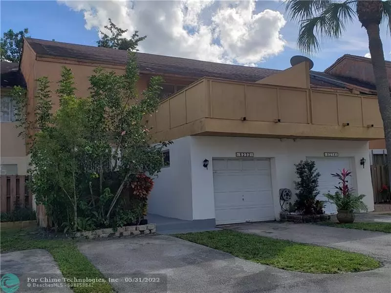 Plantation, FL 33324,8232 NW 8th Pl  #4