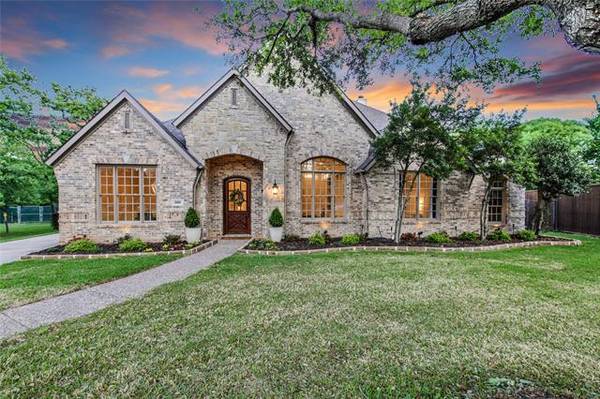 2101 Parker Drive, Flower Mound, TX 75028