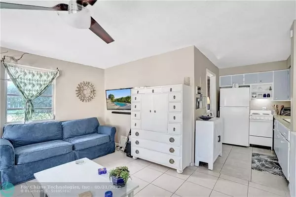 Oakland Park, FL 33334,660 NE 34th Ct