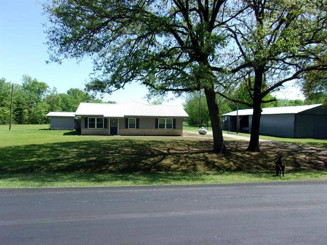 8552 Farm Road 69, Dike, TX 75437