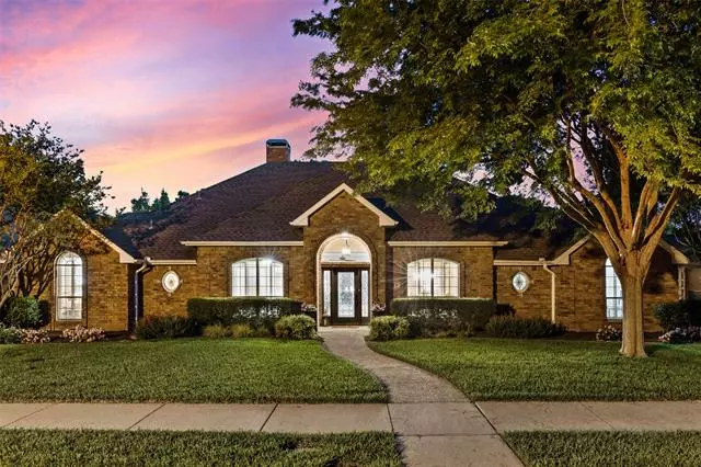 813 Blue Jay Lane, Coppell, TX 75019