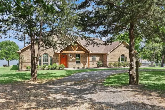 7202 Circle Drive, Bonham, TX 75418