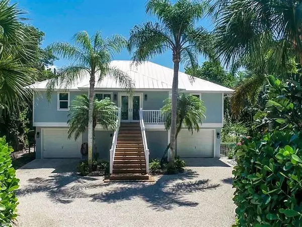 Sanibel, FL 33957,750 Oliva ST